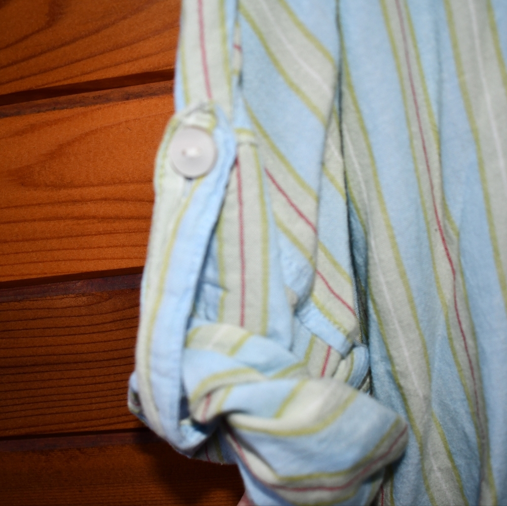 American Eagle Oversized Button Up - image 8